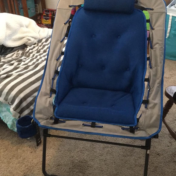 Camp/lounge chair - Picture 2 of 2